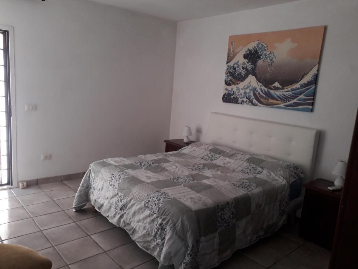 Bed&Breakfast "Fiorella" Sul Lago Castel Gandolfo Bilik gambar