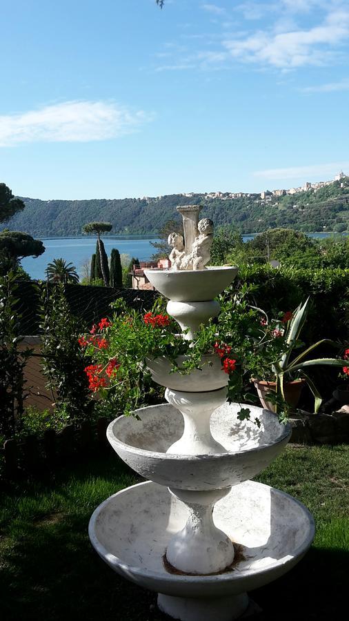 Bed&Breakfast "Fiorella" Sul Lago Castel Gandolfo Luaran gambar
