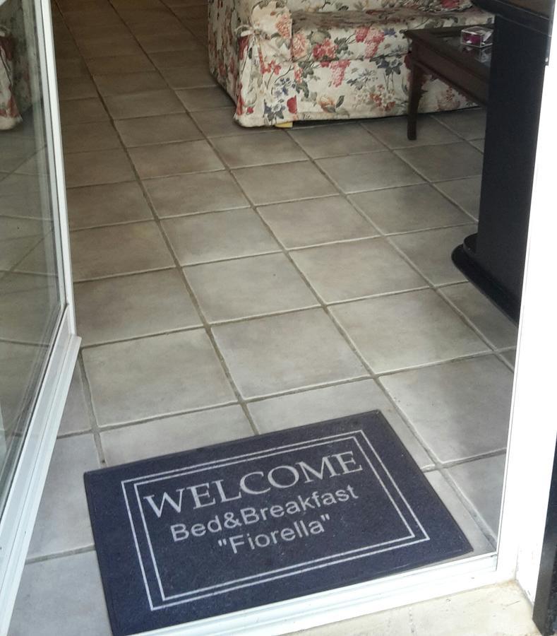 Bed&Breakfast "Fiorella" Sul Lago Castel Gandolfo Luaran gambar